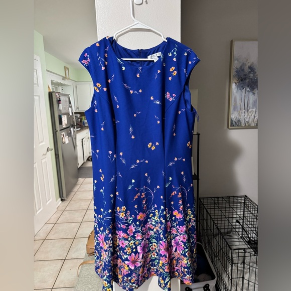 London Times Dresses & Skirts - London Times Royal Blue Dress